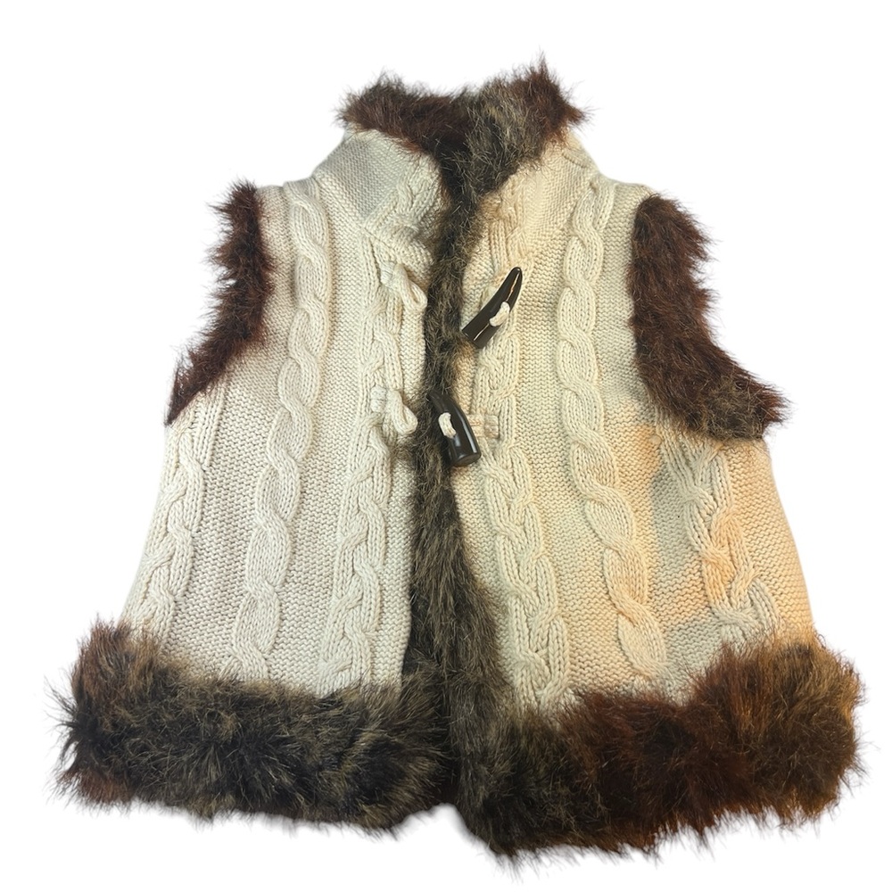 Gap Kids Girls Ivory‎ Cable Knit Sweater and Faux Fur Reversible Vest Siz…